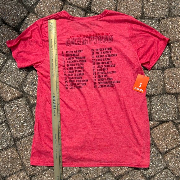 New 2017 Windsor Spitfire CHL OHL Memorial Cup Champions Hockey Womens Sz XL Red - Picture 7 of 9